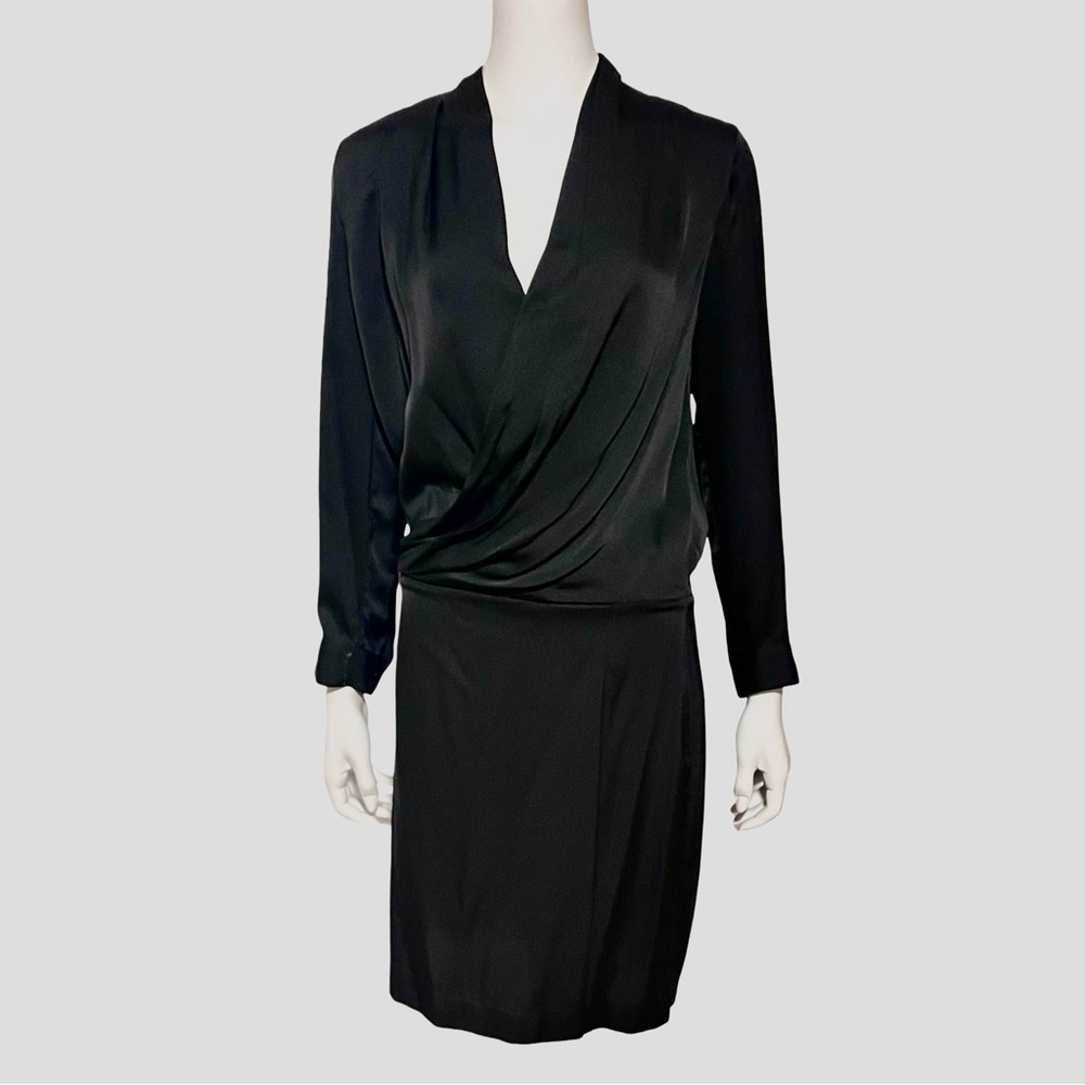 NWOT DVF Issie Black Silk Draped Dress Size 0 Long Sleeve